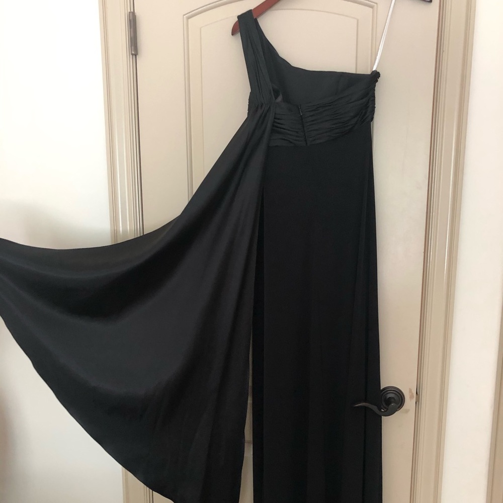 BLACK David’s Bridal One Shoulder Dress